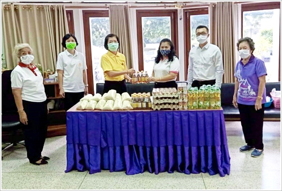 ﻿สำนักงานบังคับคดีจังหวัดฉะเชิงเทรา ร่วมบริจาคเครื่องอุปโภค บริโภค ในโครงการ 